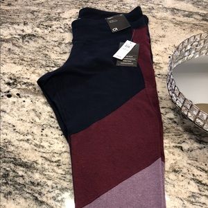 💗•NWT•GapFit Yoga Pants💗
